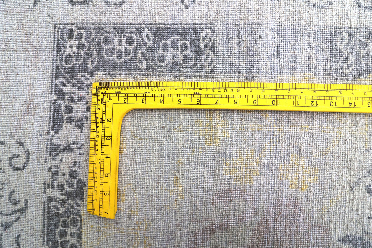 453 Persian Garden Rug - 417x302 cm