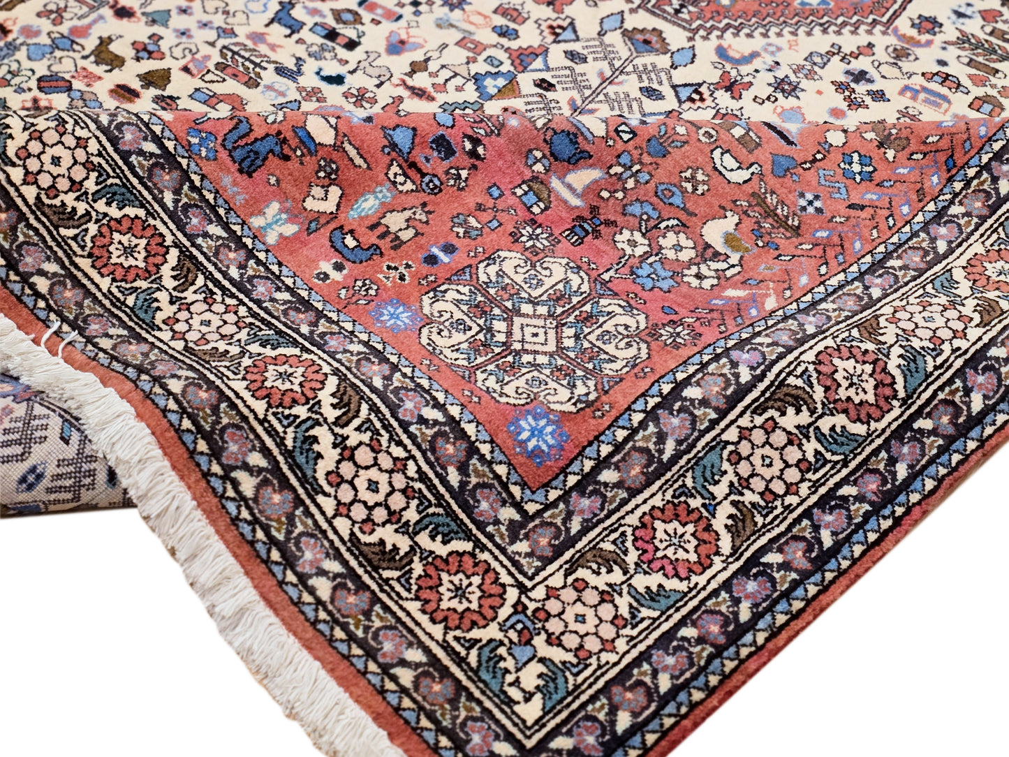 Abadeh Rug - 279x198 cm