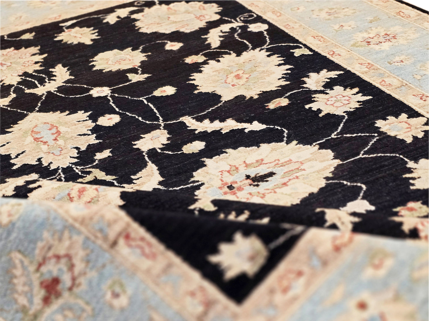 Ziegler Farahan Rug - 247x177 cm