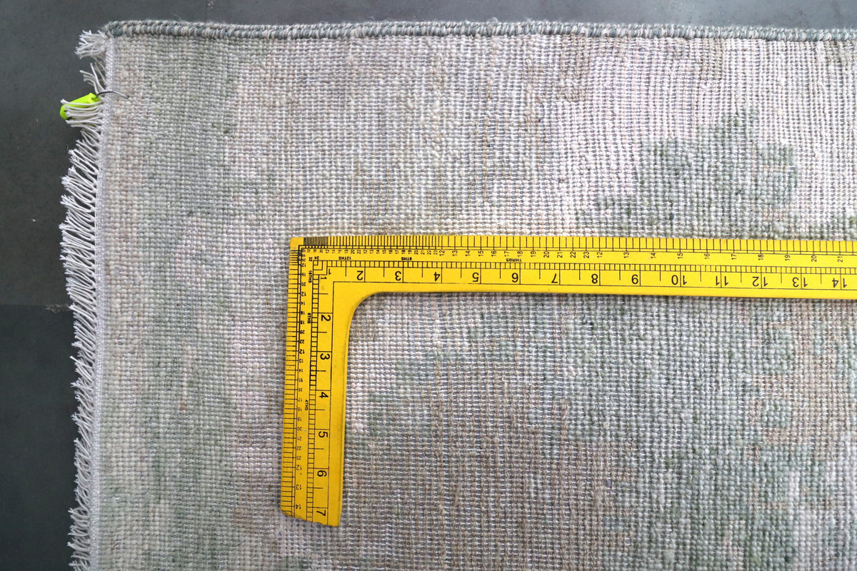 859 Jade Mist Modern Rug - 296x422 cm