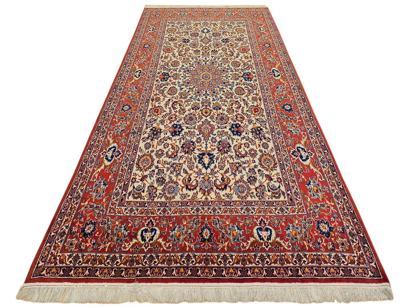 Isfahan Rug - 320x215 cm