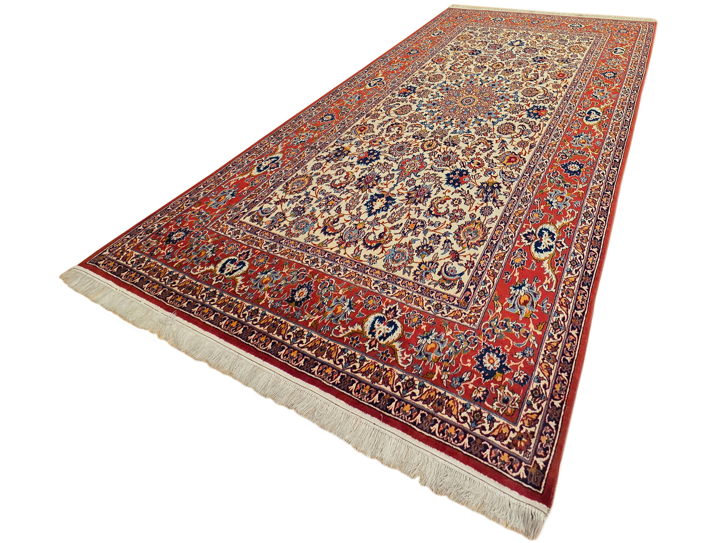 Isfahan Rug - 320x215 cm