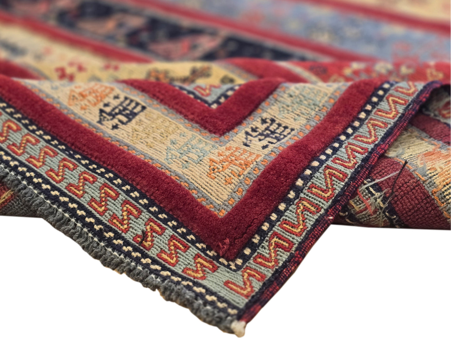 Sirjan Rug - 309x202 cm