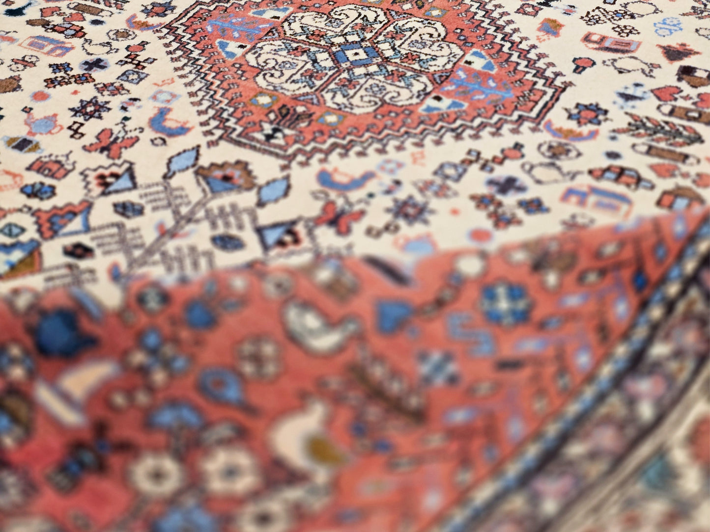 Abadeh Rug - 279x198 cm