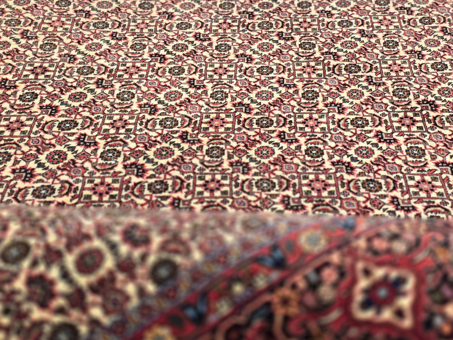 Bidjar Rug - 298x200 cm