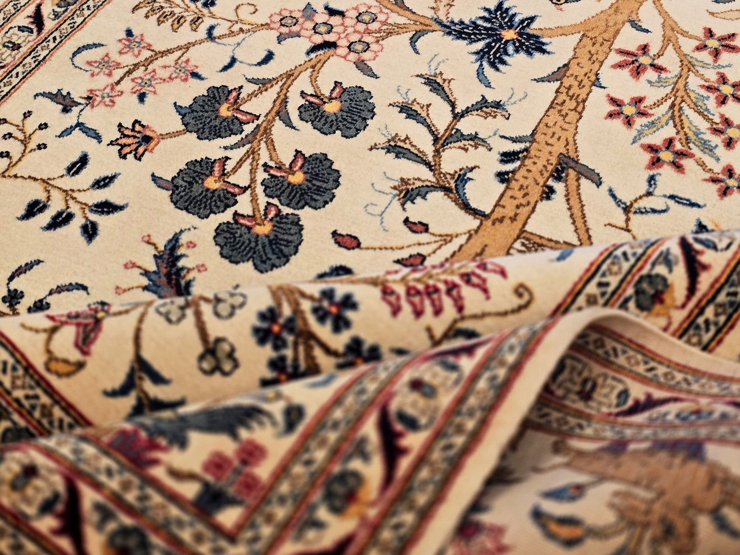 Kashan Rug - 298x193 cm