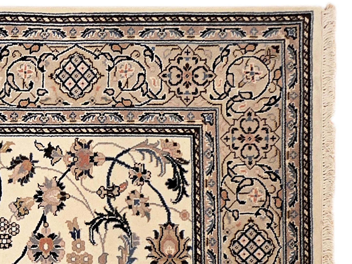 Nain Rug - 238x166 cm