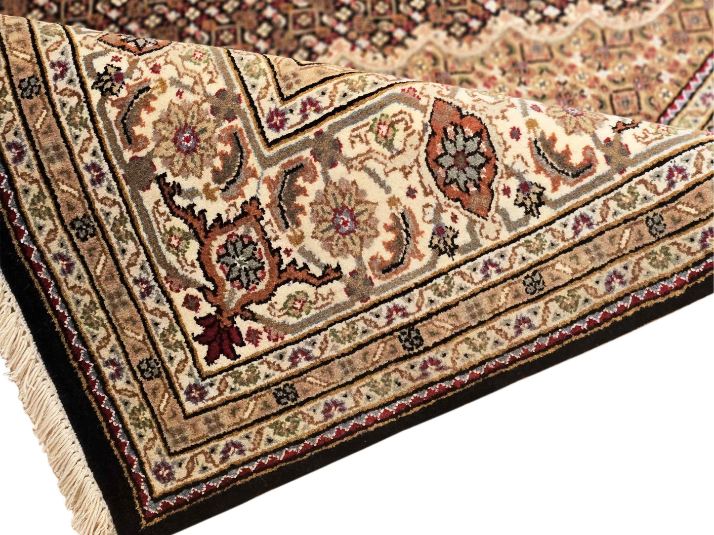 Tabriz mahi Rug - 303x197 cm