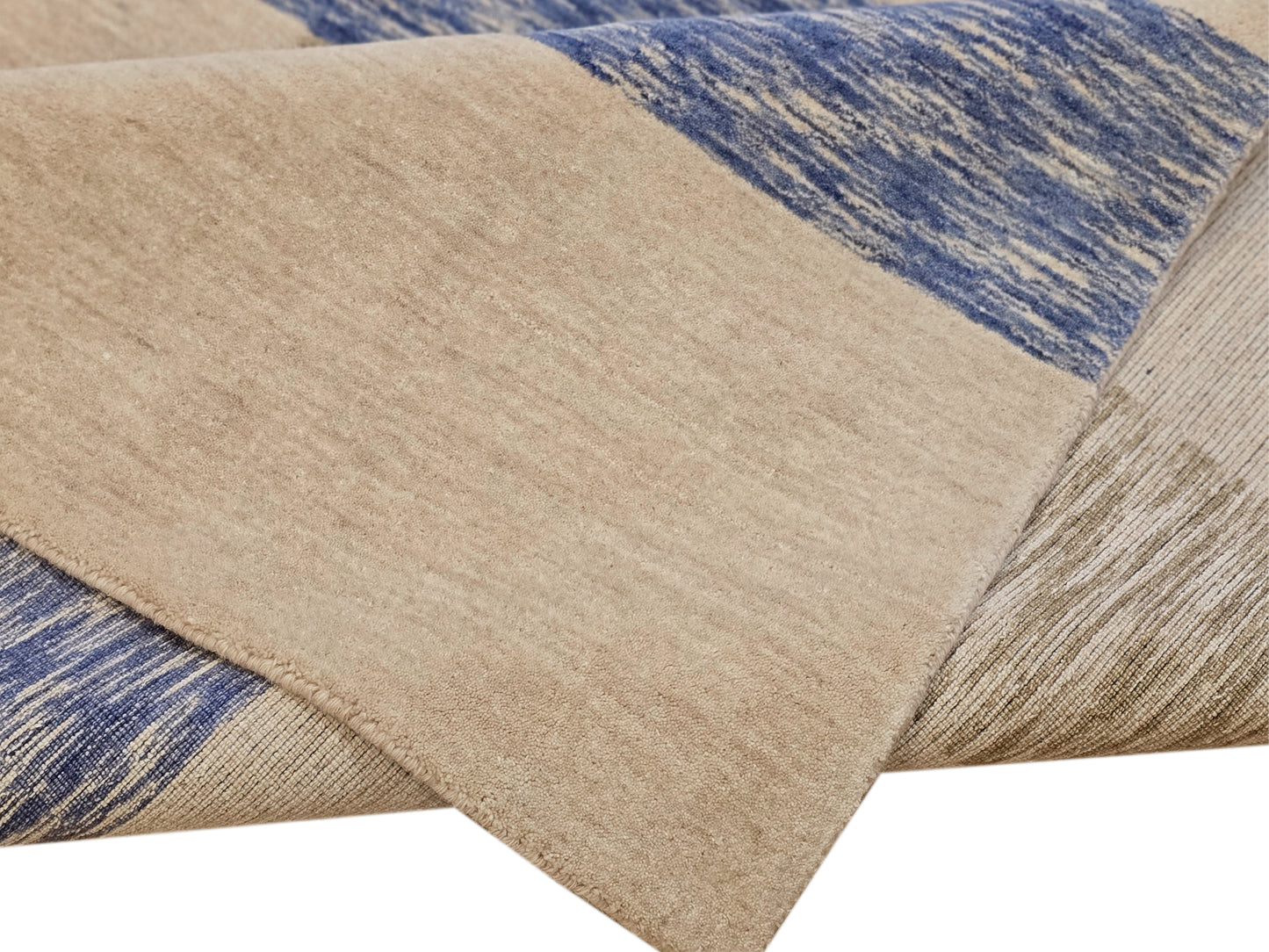 Handloom Rug - 240x150 cm