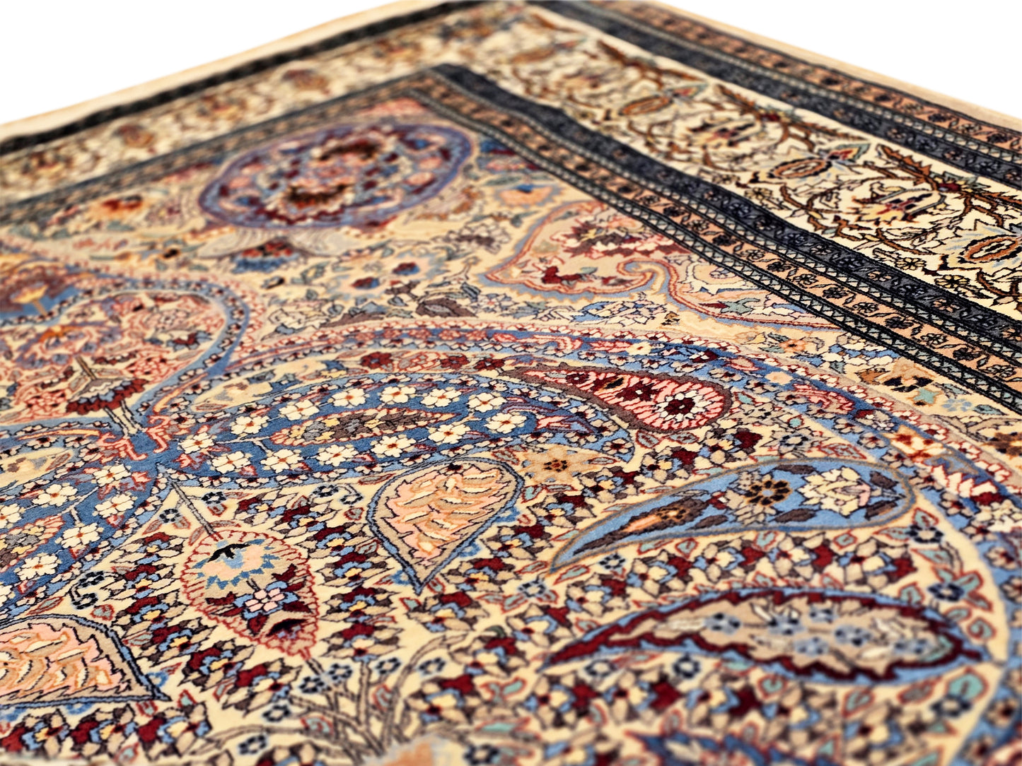 Tabriz Rug - 238x166 cm