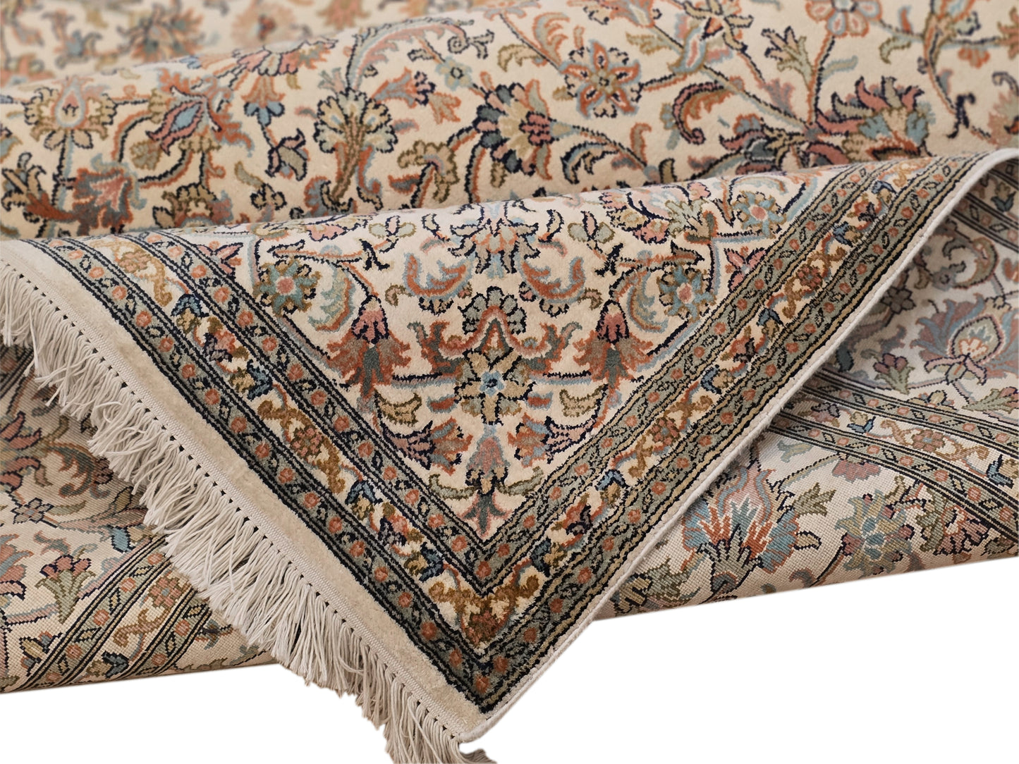 Kashmeer zijde Rug - 247x175 cm