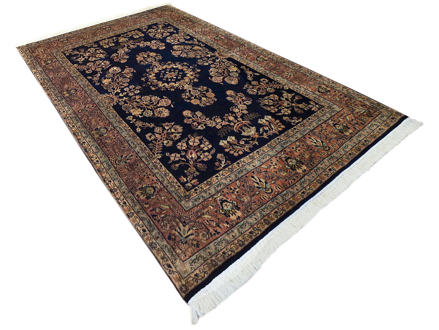 Sarouk Rug - 233x172 cm