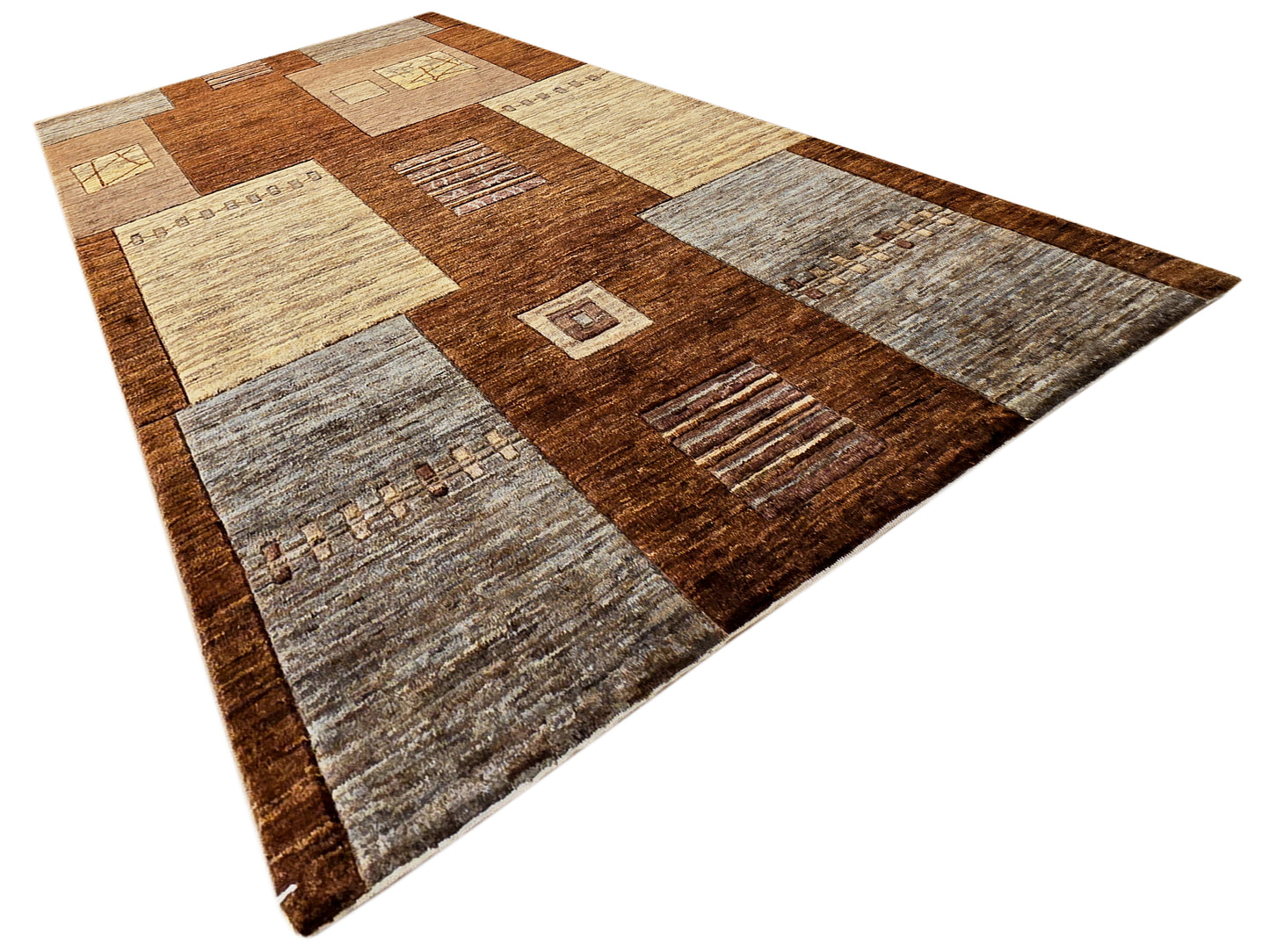 Barjesteh Rug - 235x175 cm