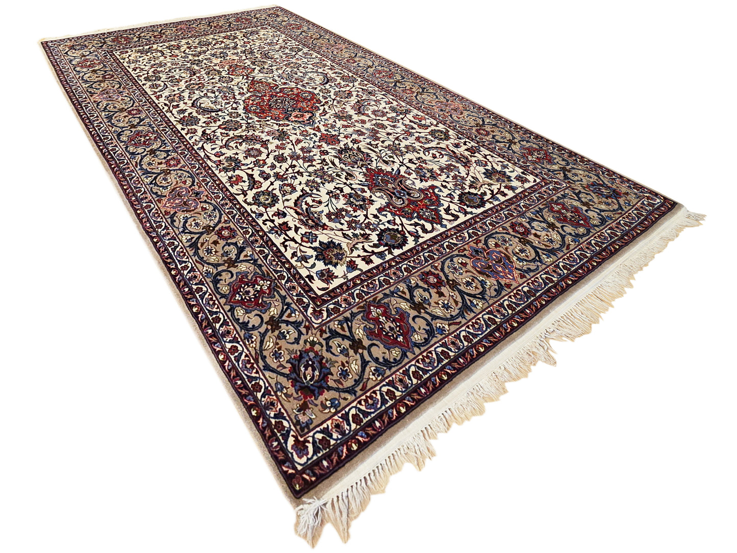 Isfahan Perserteppiche - 231x159 cm