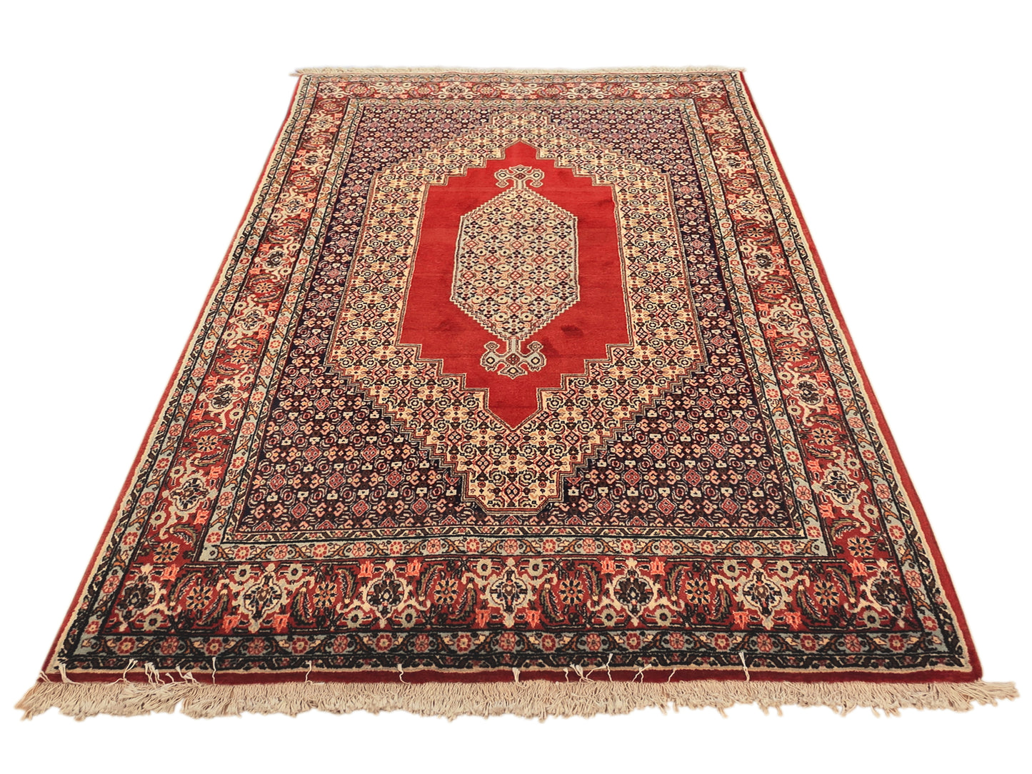 Saneh uit Rug - 250x142 cm