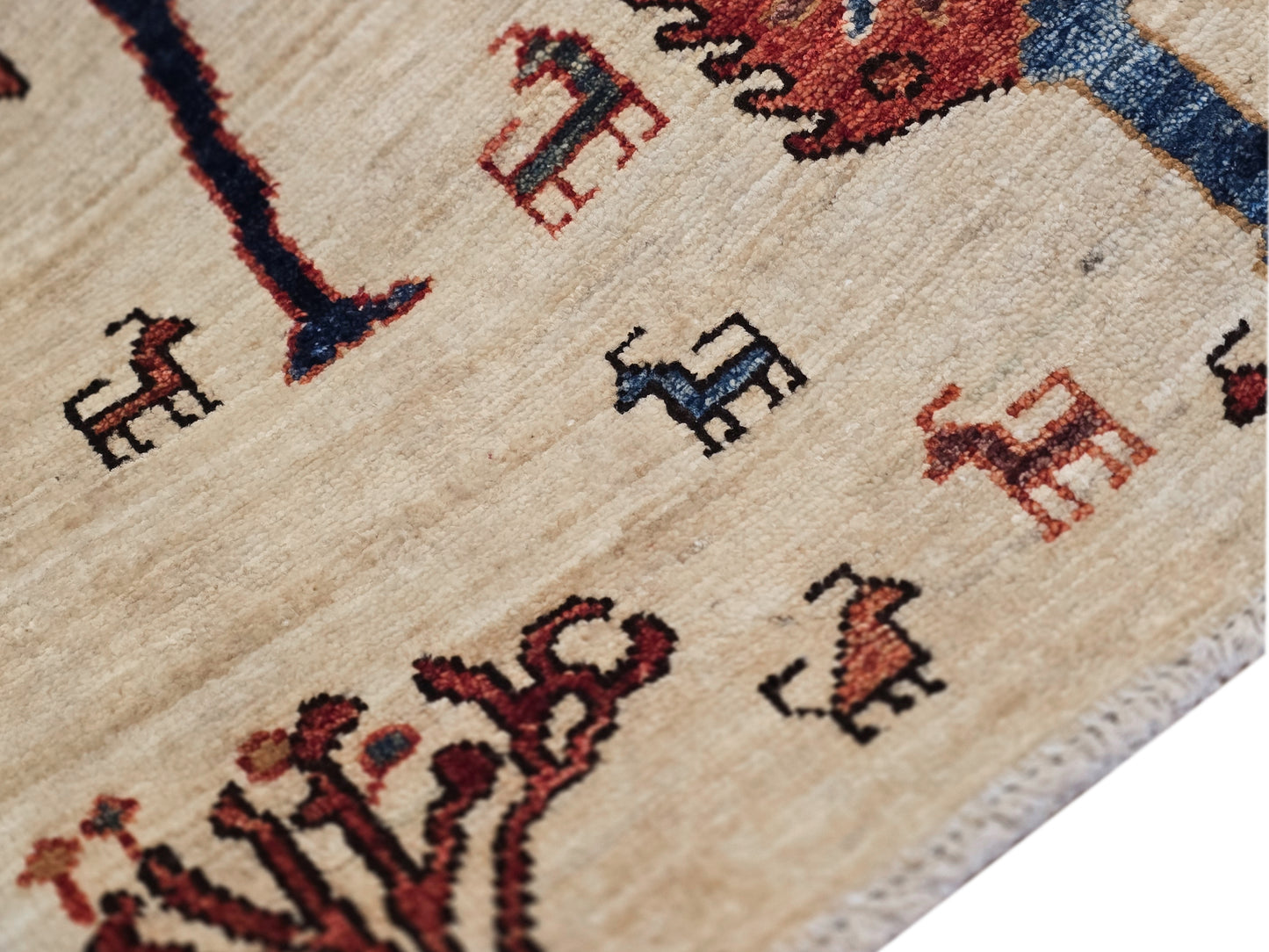 Tree of Life Design Rug - 231x173 cm