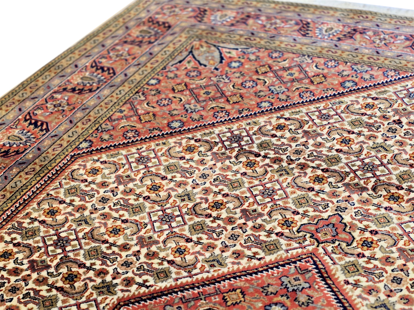 Bidjar Rug - 235x177 cm