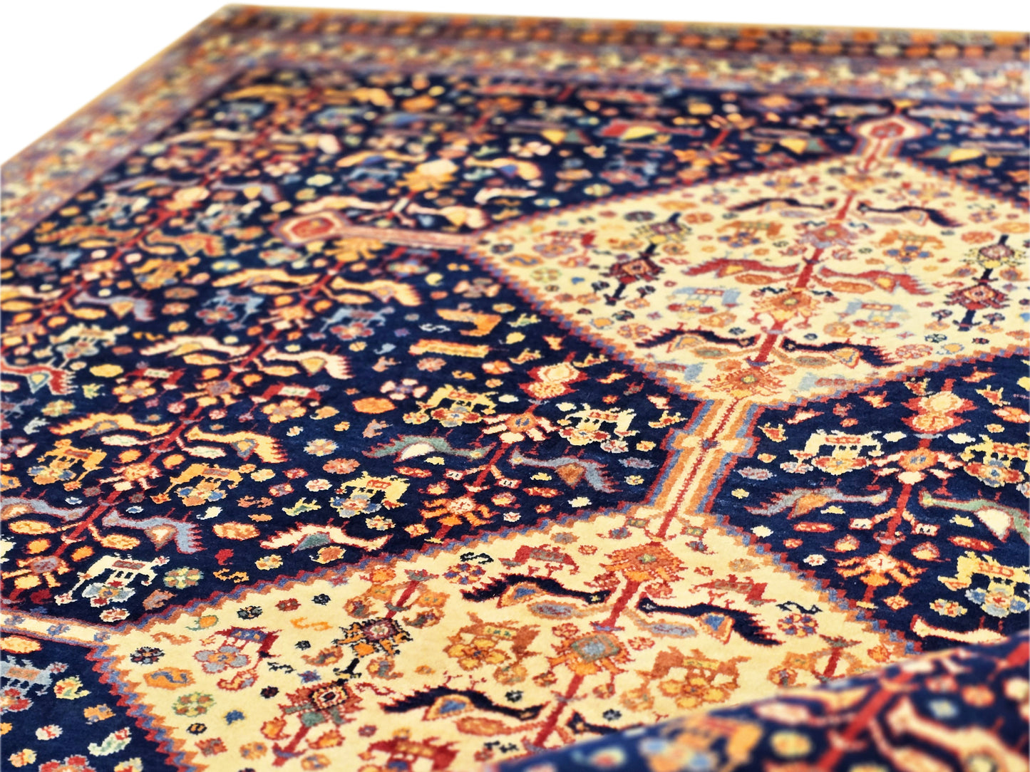 Loribaft Rug - 238x175 cm