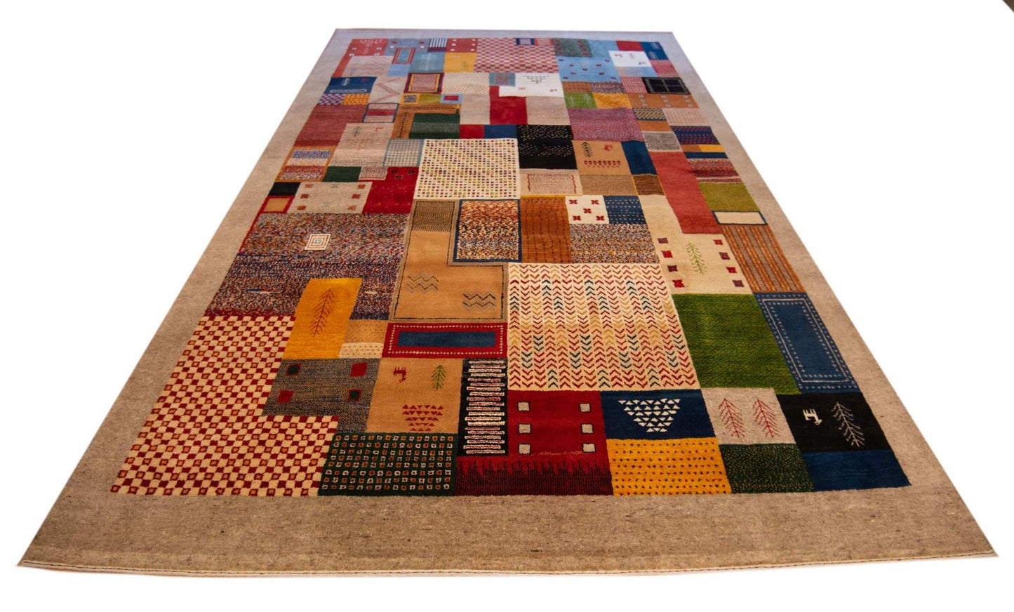 Loribaft Rug - 357x243 cm