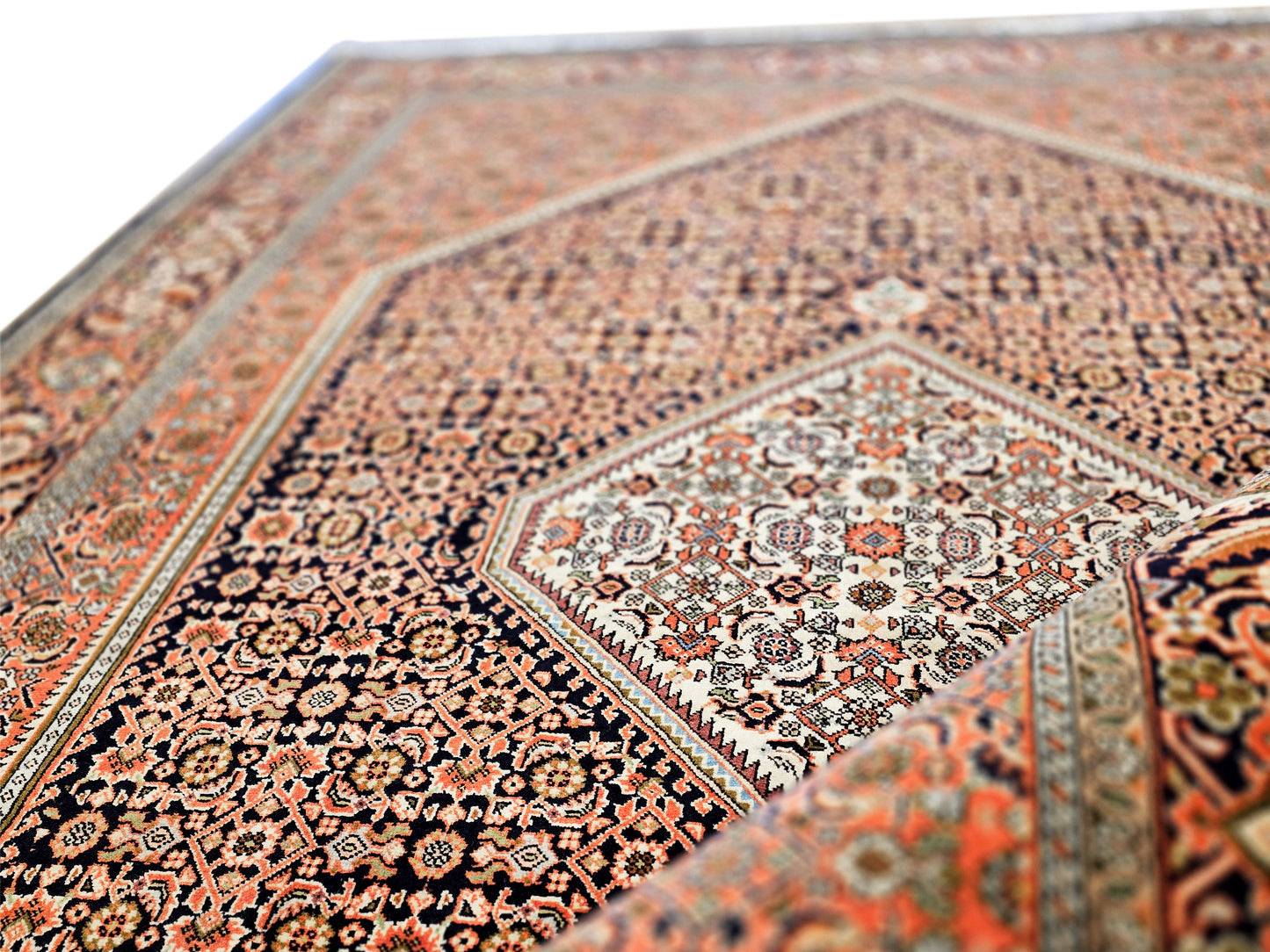 Bidjar Rug - 252x174cm
