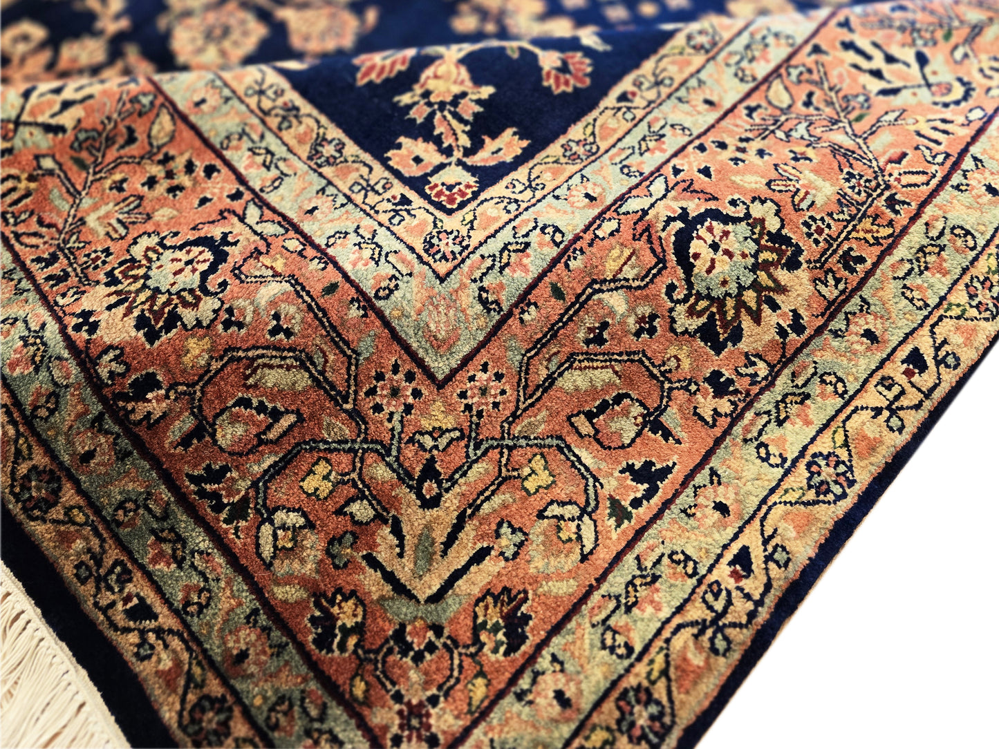 Sarouk Rug - 233x172 cm