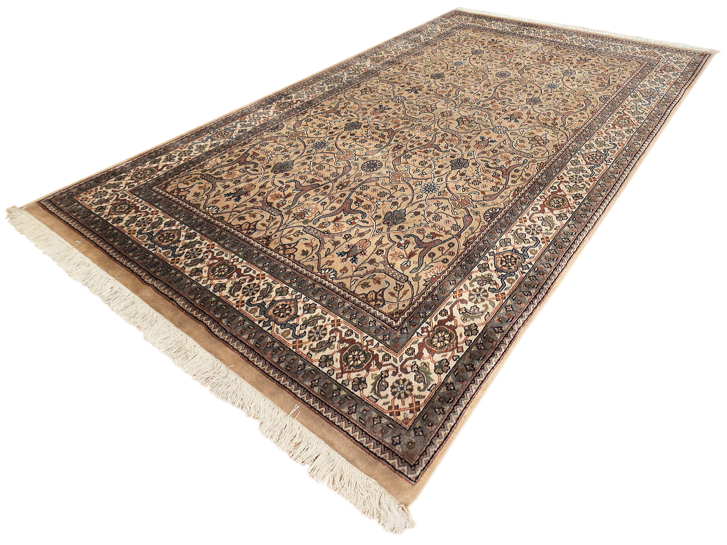 Khashan Rug - 240x170 cm