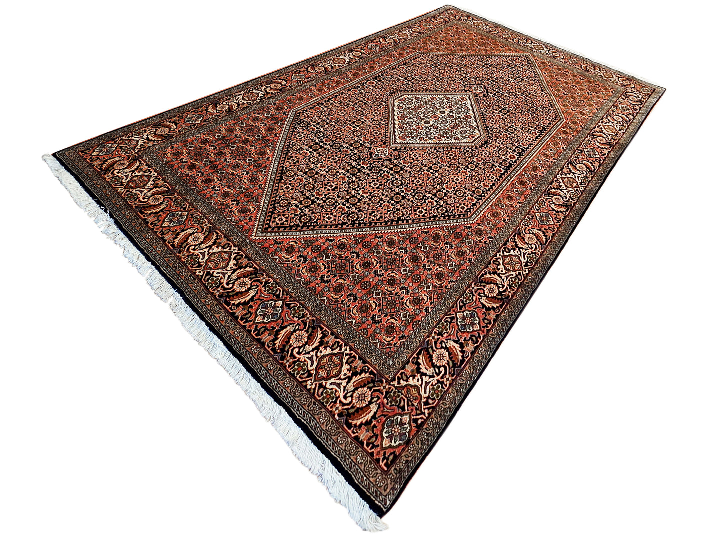Bidjar Rug - 252x174cm