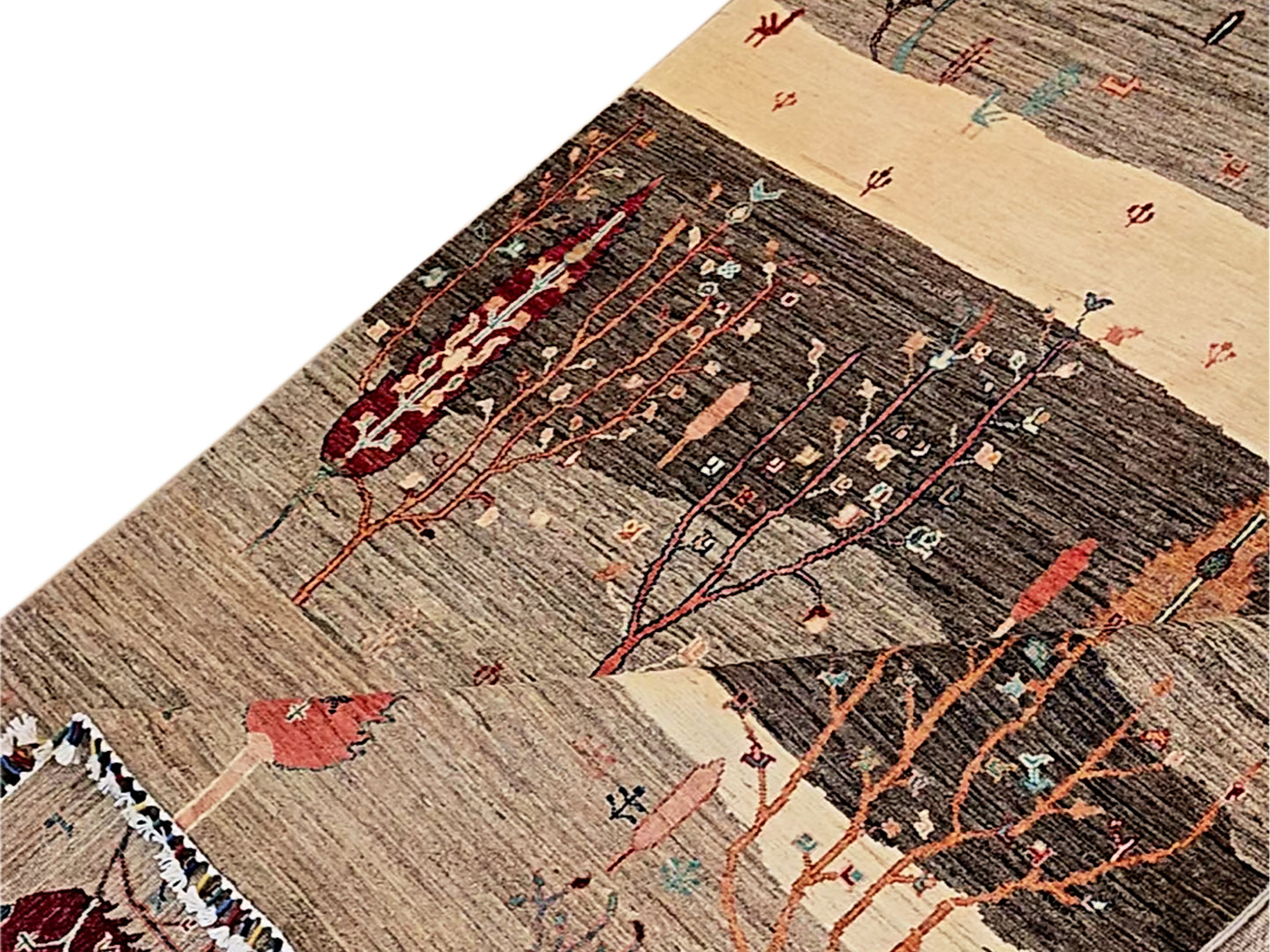Ariana Rug - 243×175 cm