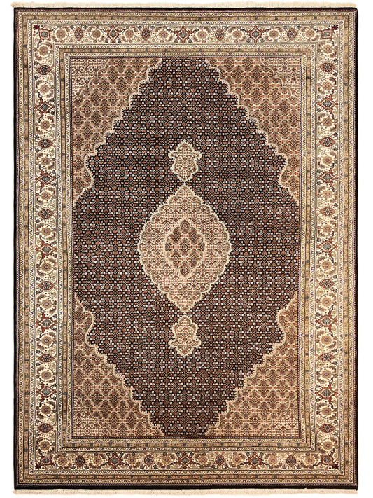 Tabriz mahi Rug - 303x197 cm