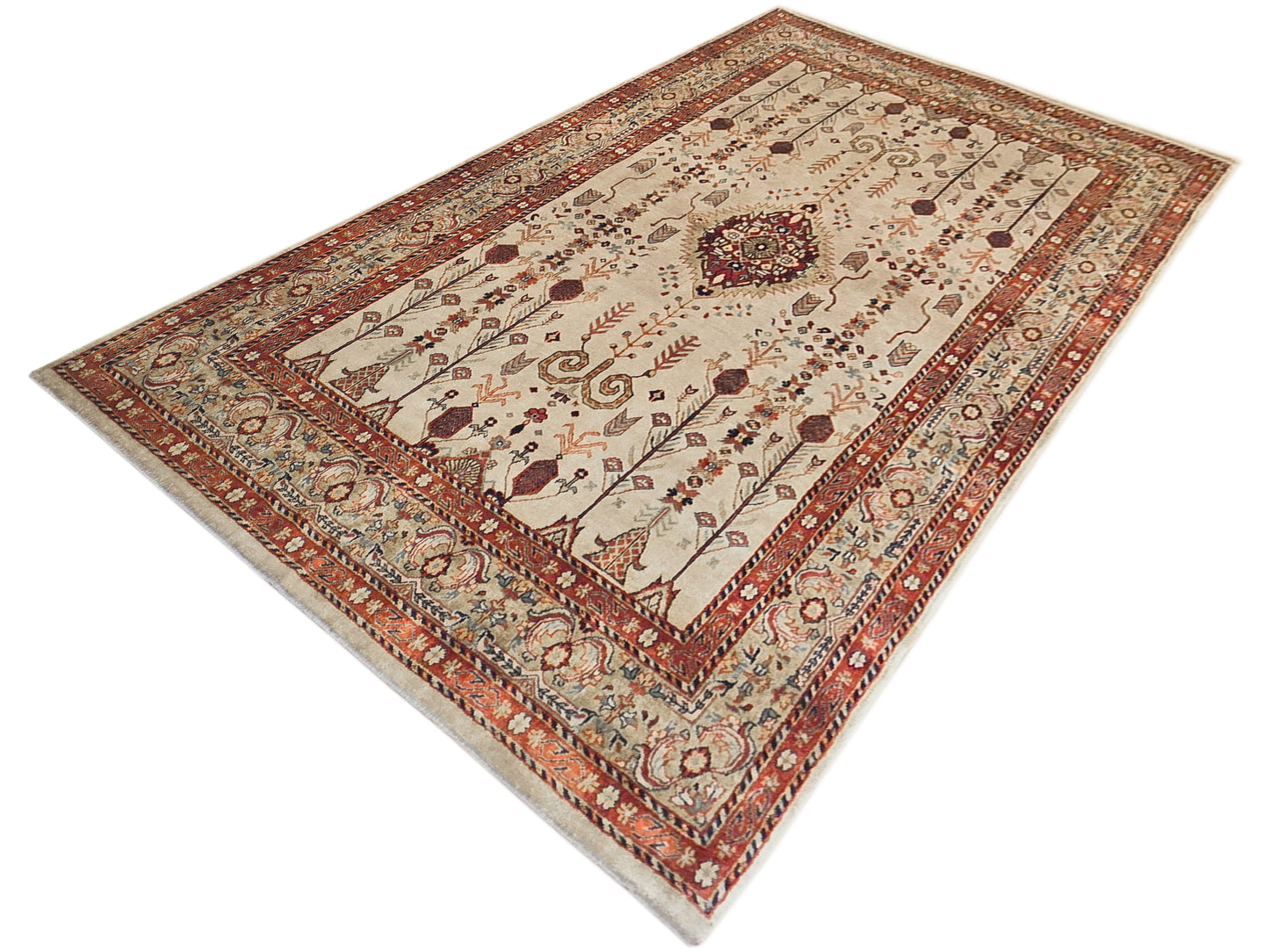 Loribaft Rug - 242x170 cm