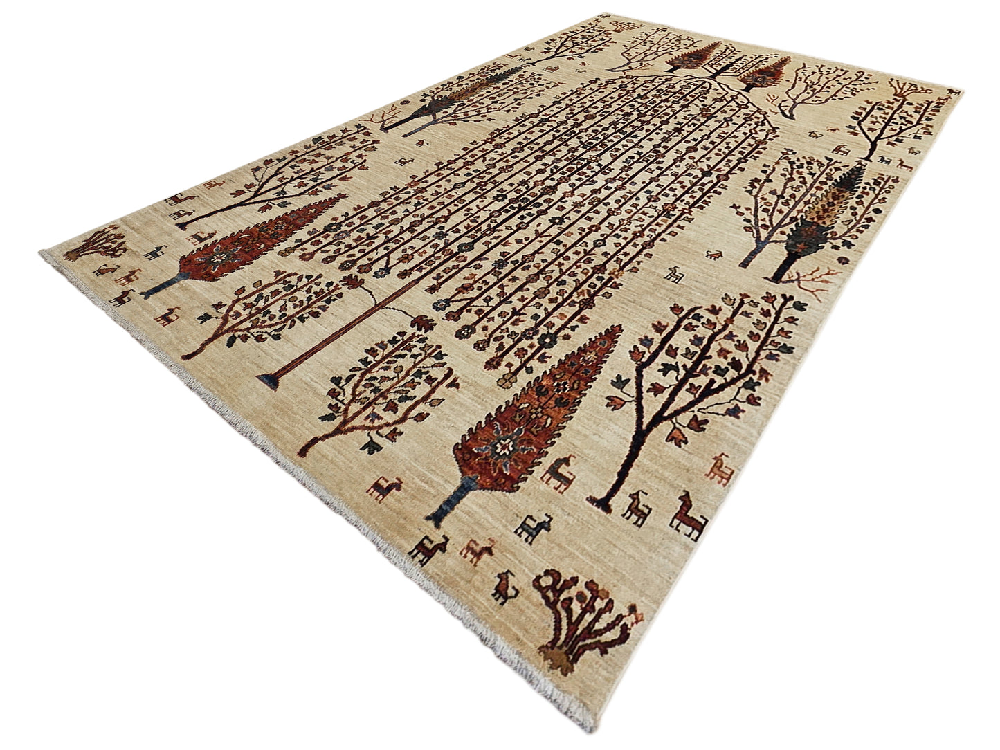 Tree of Life Design Rug - 231x173 cm
