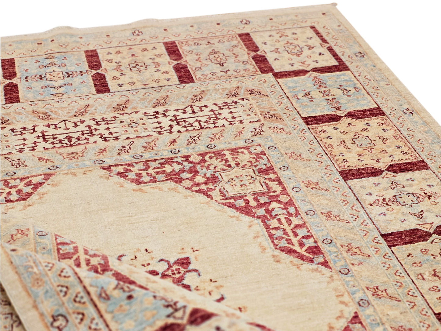 Ariana Rug - 239x174 cm